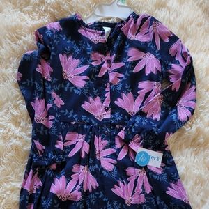 Carters girls long sleeves dress Size 8 years Brand new with tagNo returns Fe